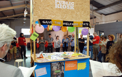 Freee's public kiosk and spoken choir